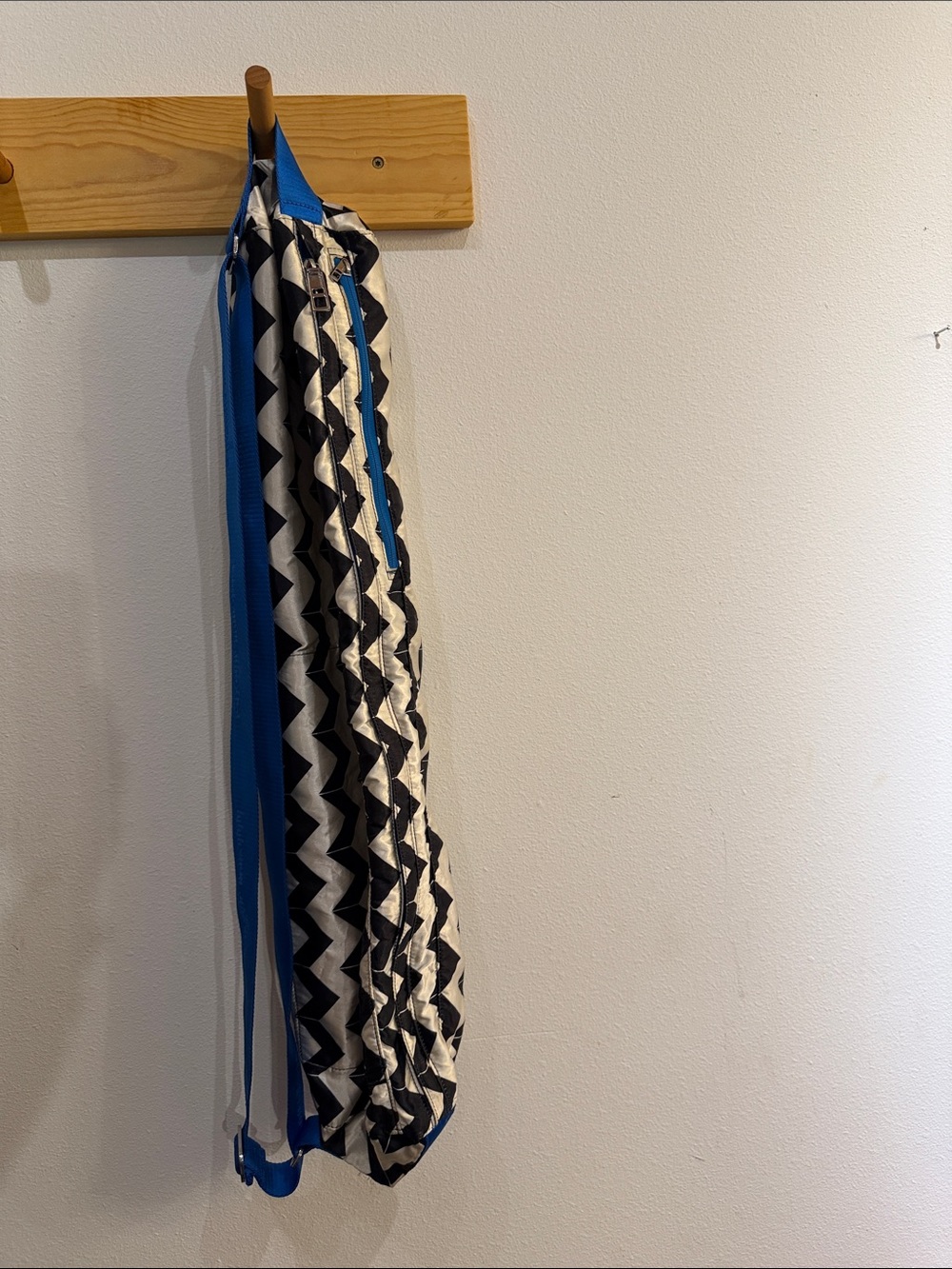lululemon yoga mat bag
